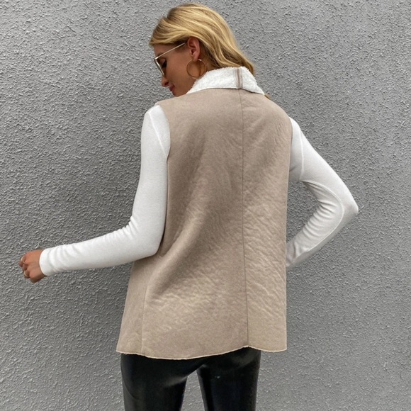Teddy shearling lined vegan suede fold over collar vest tan khaki cream - Picture 3 of 3